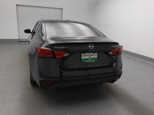 2020 Nissan Altima Platinum FWD