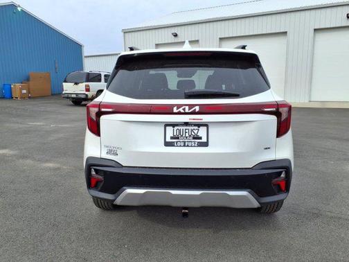 2025 Kia Seltos EX