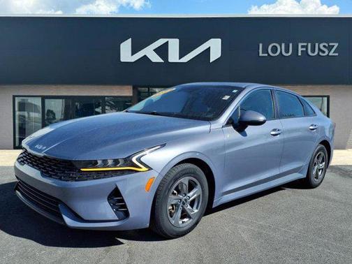 2022 Kia K5 LXS