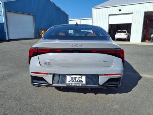 2025 Kia K5 GT-Line