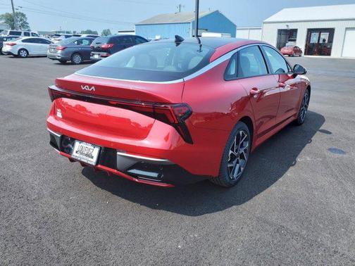 2025 Kia K5 EX