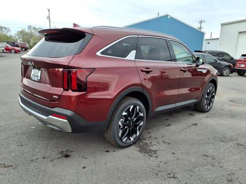 2025 Kia Sorento EX