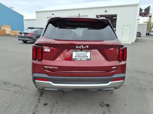 2025 Kia Sorento EX