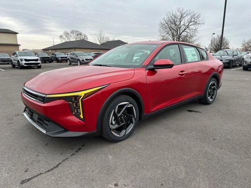 2025 Kia K4 EX