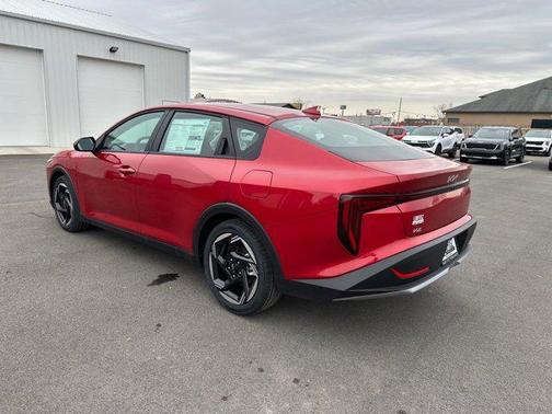 2025 Kia K4 EX