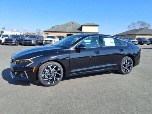 2025 Kia K5 EX