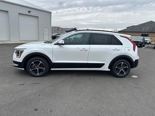 2025 Kia Niro EX