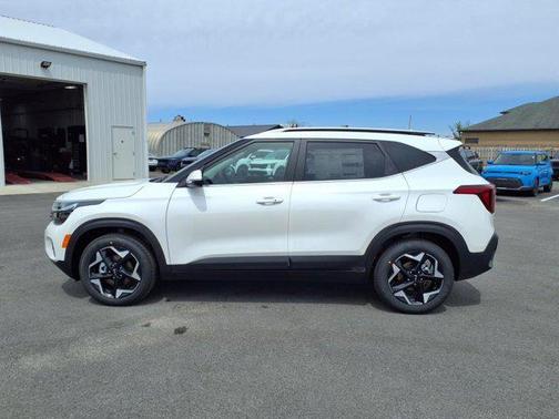2025 Kia Seltos EX