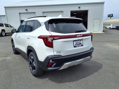 2025 Kia Seltos EX