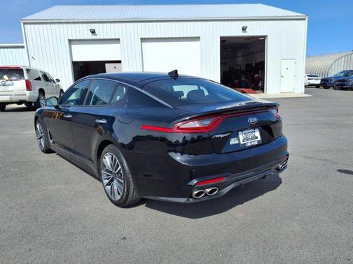 2019 Kia Stinger Base