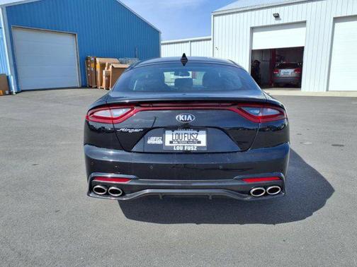 2019 Kia Stinger Base