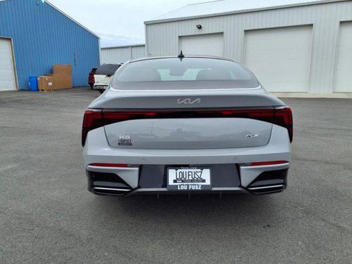 2025 Kia K5 GT-Line