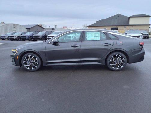 2025 Kia K5 EX
