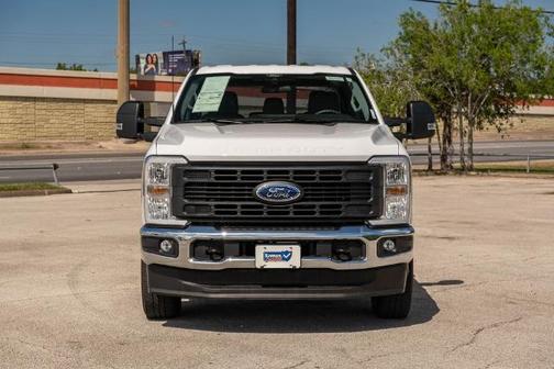 OXFORD WHITE 2025 Ford F-250 XL