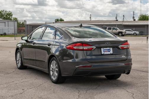MAGNETIC METALLIC 2020 Ford Fusion SE