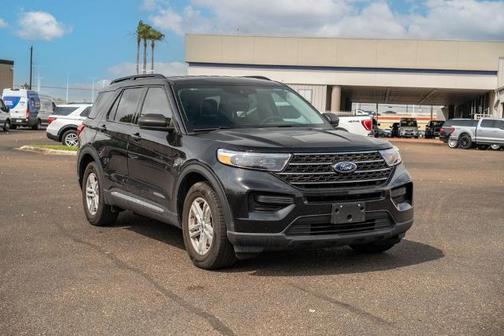 AGATE BLACK METALLIC 2024 Ford Explorer XLT