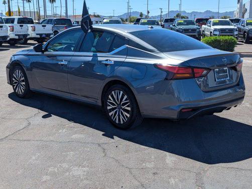 Gun Metallic 2024 Nissan Altima 2.5 SV