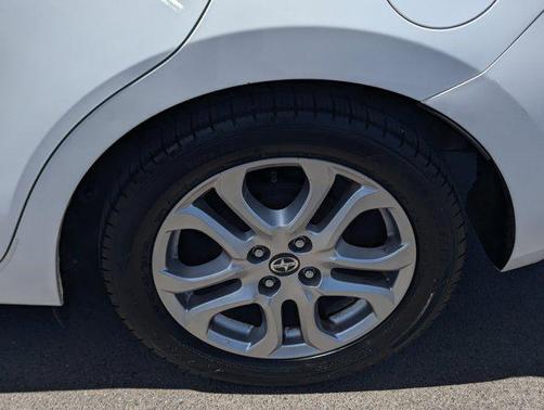 Frost 2016 Scion iA 4DR SDN AT