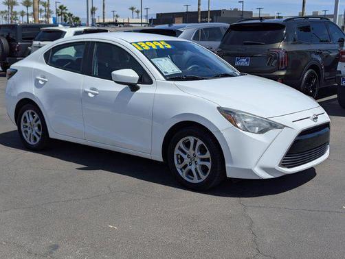 Frost 2016 Scion iA 4DR SDN AT