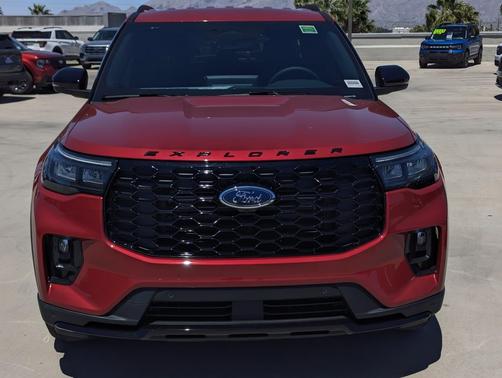 Rapid Red Metallic Tinted Clearcoat 2026 Ford Explorer ST-Line