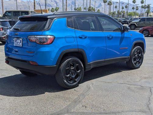 Hydro Blue Pearlcoat 2024 Jeep Compass Trailhawk