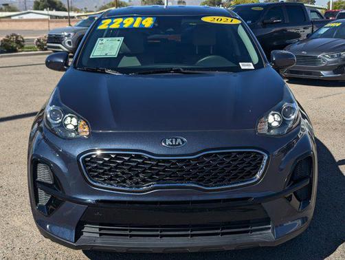 Pacific Blue 2021 Kia Sportage LX