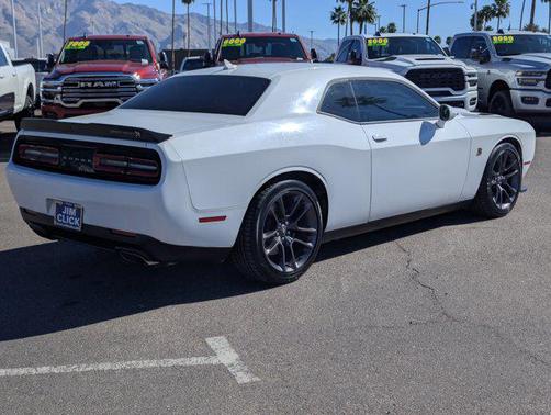 White Knuckle Clearcoat 2023 Dodge Challenger R/T Scat Pack