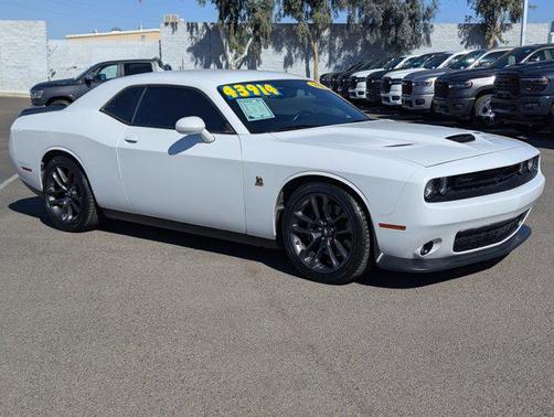 White Knuckle Clearcoat 2023 Dodge Challenger R/T Scat Pack