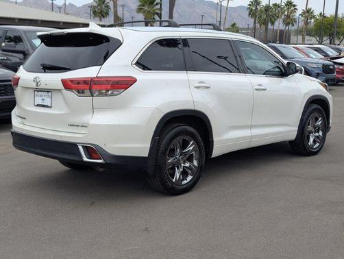 Blizzard Pearl 2018 Toyota Highlander Limited Platinum
