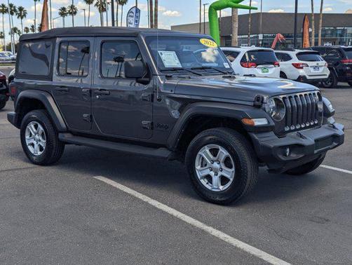 Granite Crystal Metallic Clearcoat 2022 Jeep Wrangler Unlimited Sport