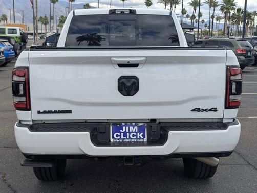 Bright White Clearcoat 2022 RAM 2500 Laramie Crew Cab 4x4 6'4' Box