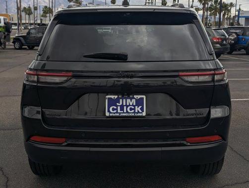 Rocky Mountain Pearlcoat 2023 Jeep Grand Cherokee Limited