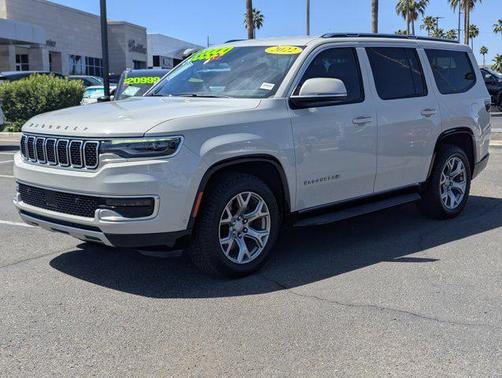 Luxury White Pearlcoat 2022 Jeep Wagoneer Series II 4x4