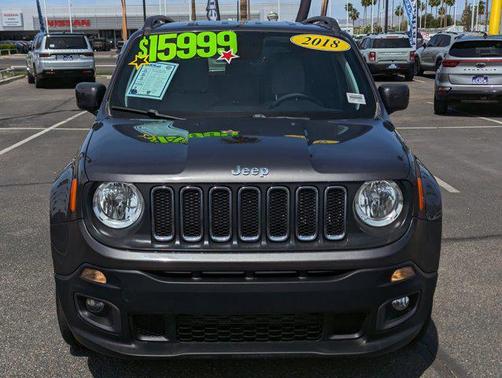 Granite Crystal Metallic Clearcoat 2018 Jeep Renegade Latitude