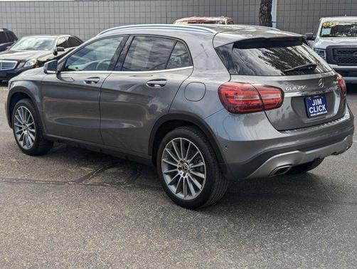 Polar Silver Metallic 2018 Mercedes-Benz GLA 250 4MATIC