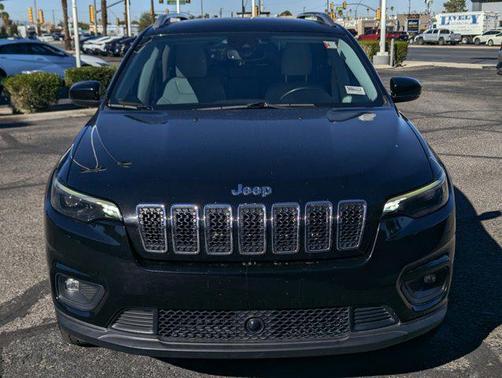 Diamond Black Crystal Pearlcoat 2021 Jeep Cherokee Latitude Lux