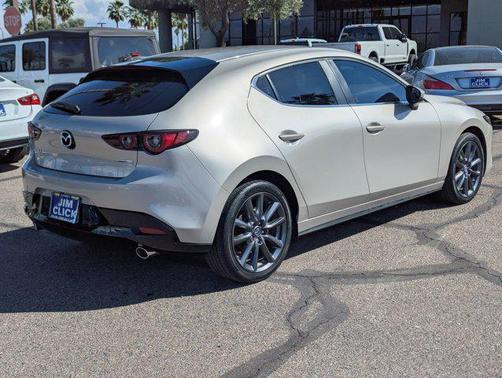 Platinum Quartz Metallic 2023 Mazda Mazda3 FWD w/Preferred Package