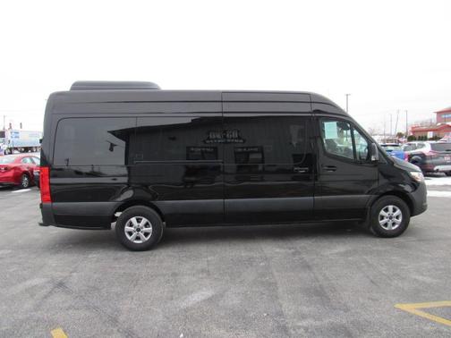 2019 Mercedes-Benz Sprinter 2500 High Roof