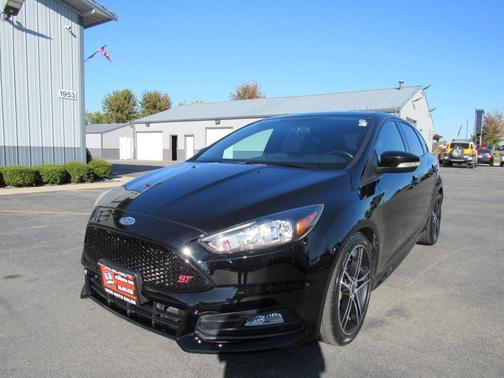 2018 Ford Focus ST 