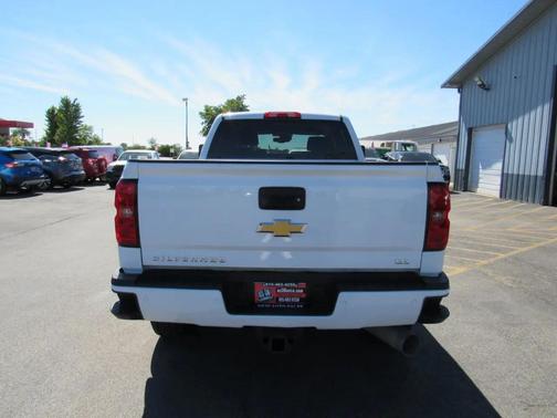 White 2018 Chevrolet Silverado 2500 LTZ