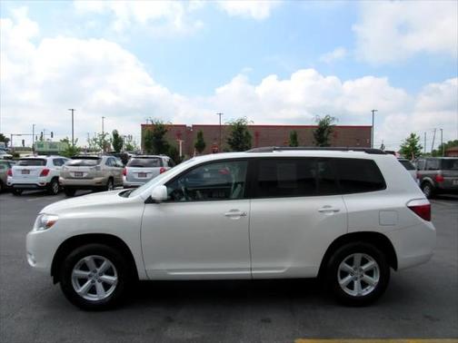2010 Toyota Highlander SE