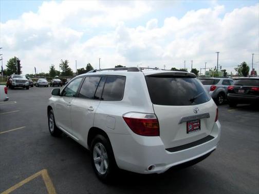 2010 Toyota Highlander SE