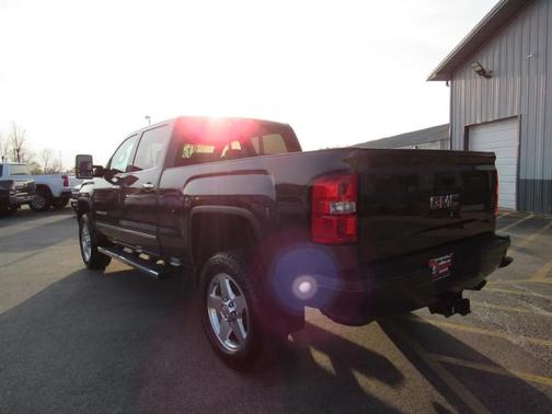 GRAY 2015 GMC Sierra 2500 Denali