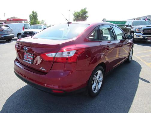 Burgundy 2013 Ford Focus SE