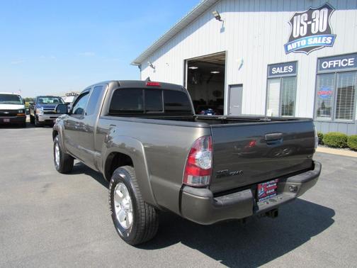 2014 Toyota Tacoma Base