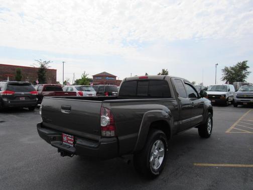 2014 Toyota Tacoma Base