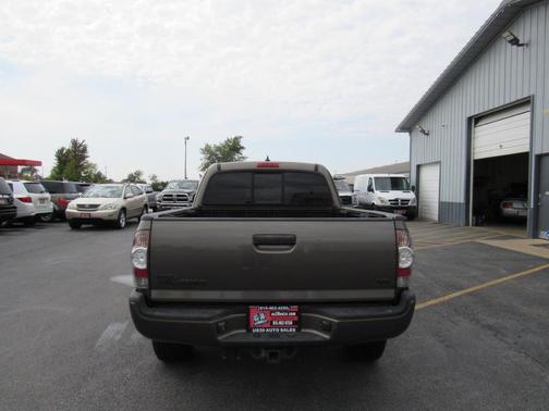 2014 Toyota Tacoma Base