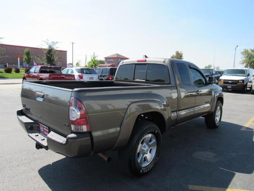 2014 Toyota Tacoma Base