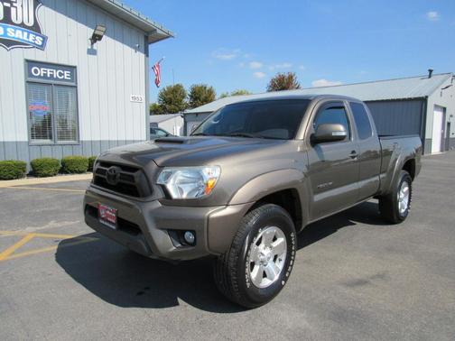 2014 Toyota Tacoma Base