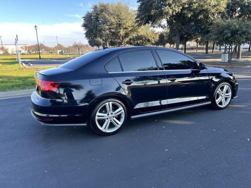 2017 Volkswagen Jetta GLI